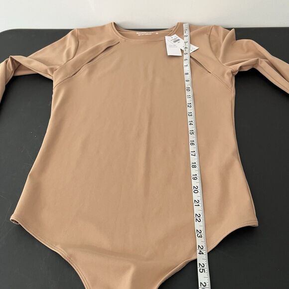 ABERCROMBIE & FITCH Soft A&F Collection Tan Long Sleeve Cutout Nylon Bodysuit L - Picture 7 of 7